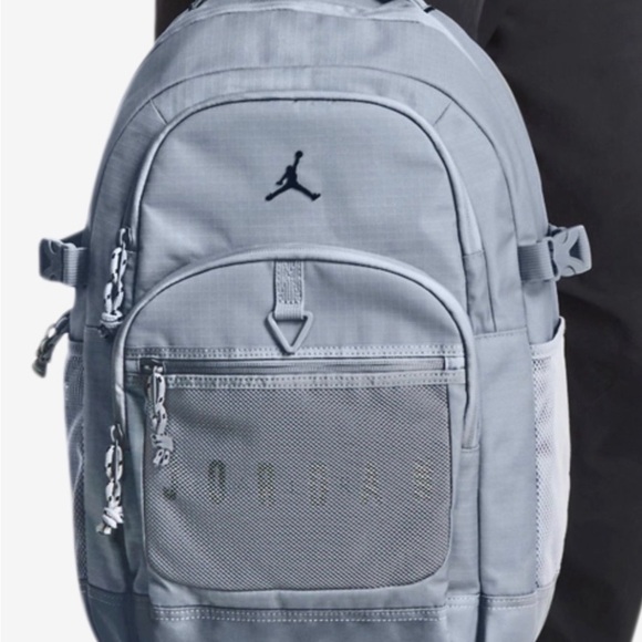 Jordan Blacktop Backpack - Picture 5 of 5